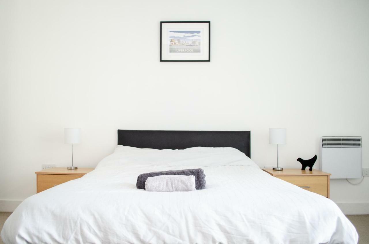 Serviced Apartment In Liverpool City Centre - Free Parking - Balcony - By Happy Days Exteriér fotografie